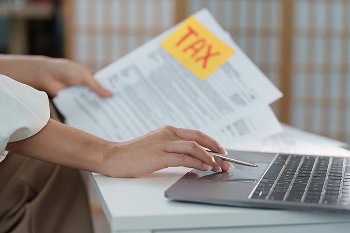 Remote Employees Across States: Tax Basics for Business Owners